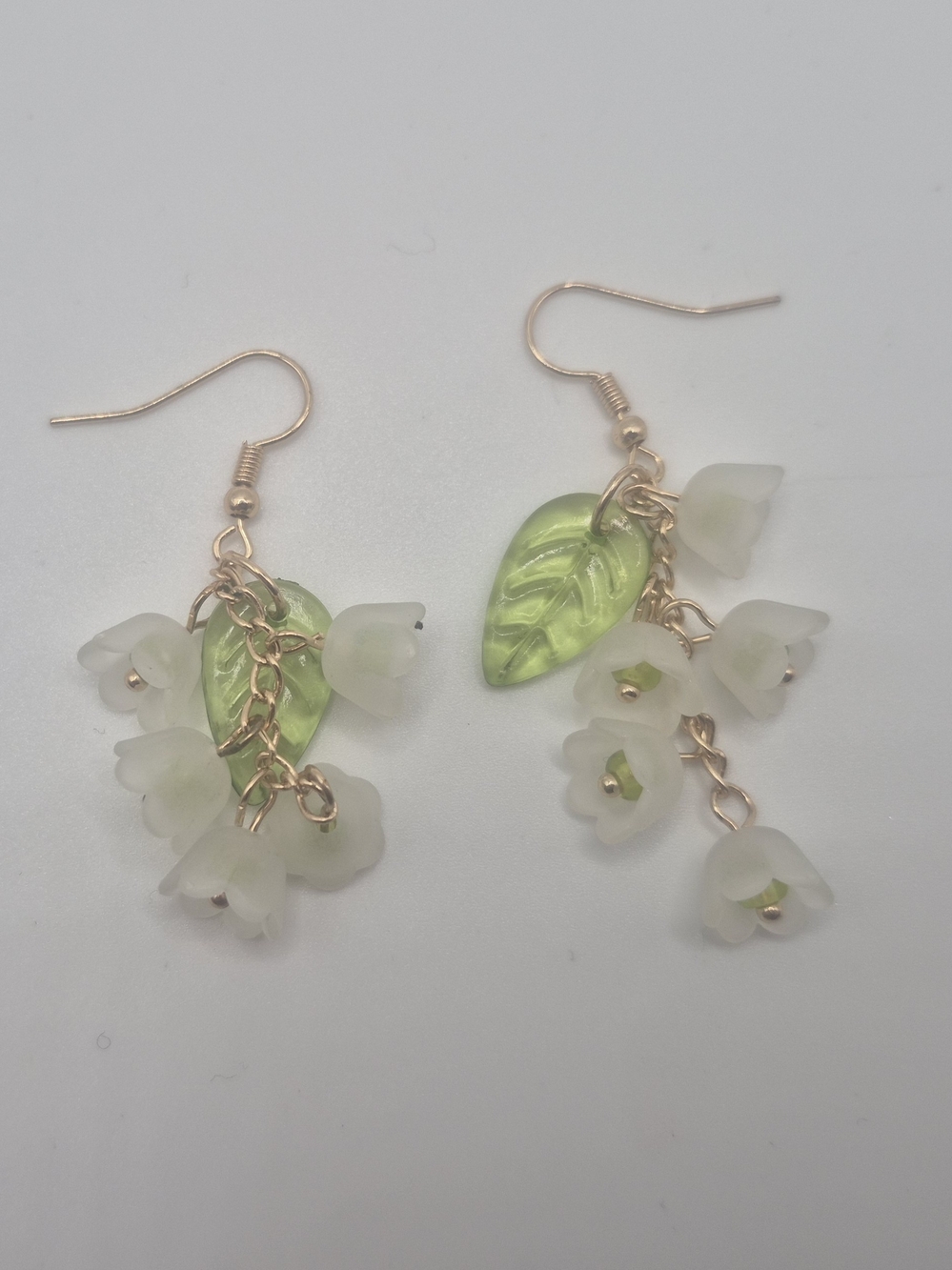 Green Leaf & White Blossom Earrings